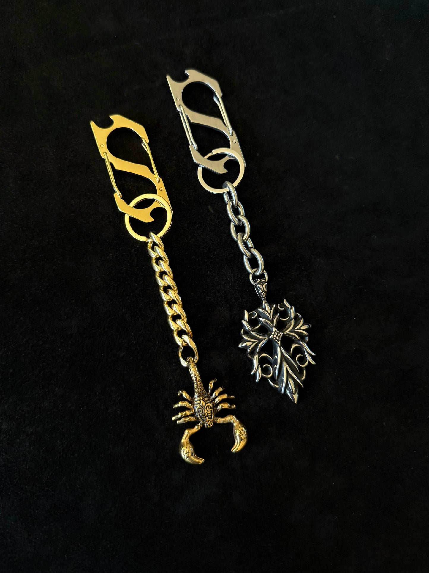 RARE KEYCHAINS 1/1
