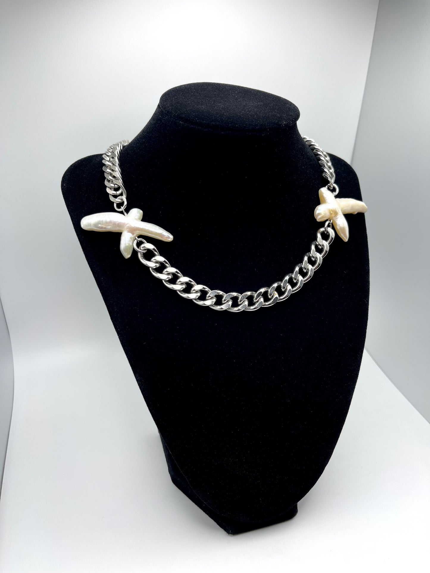 X Pearl Necklace 02