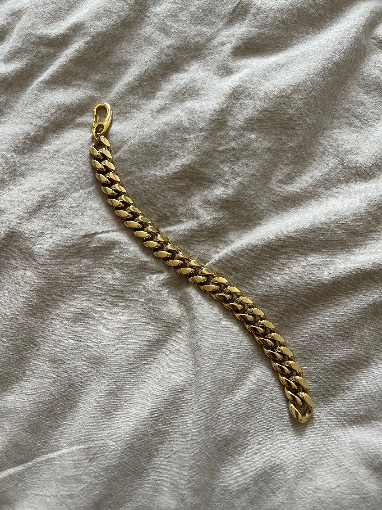 Be Humble Gold Bracelet (L)
