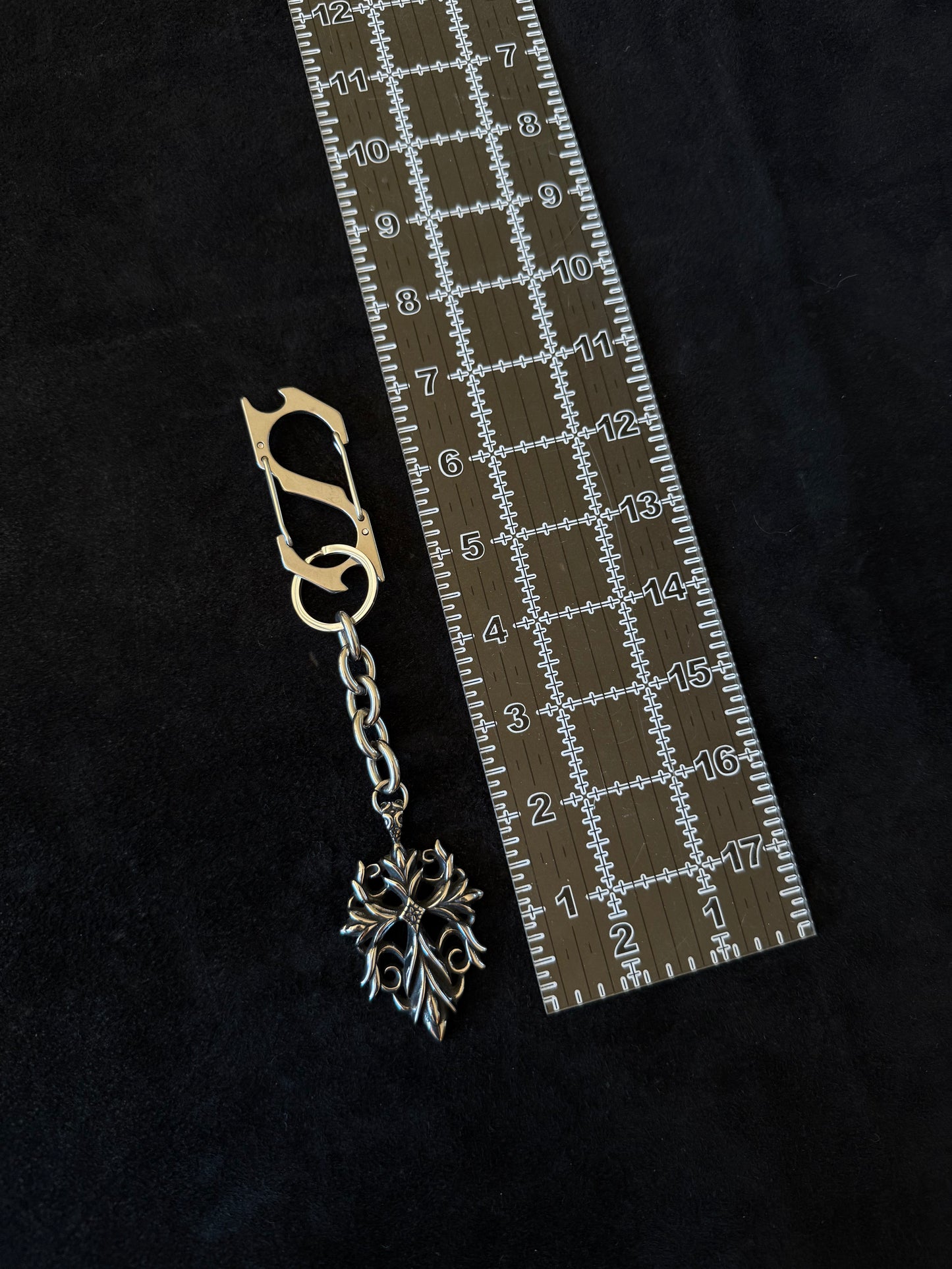 RARE KEYCHAINS 1/1