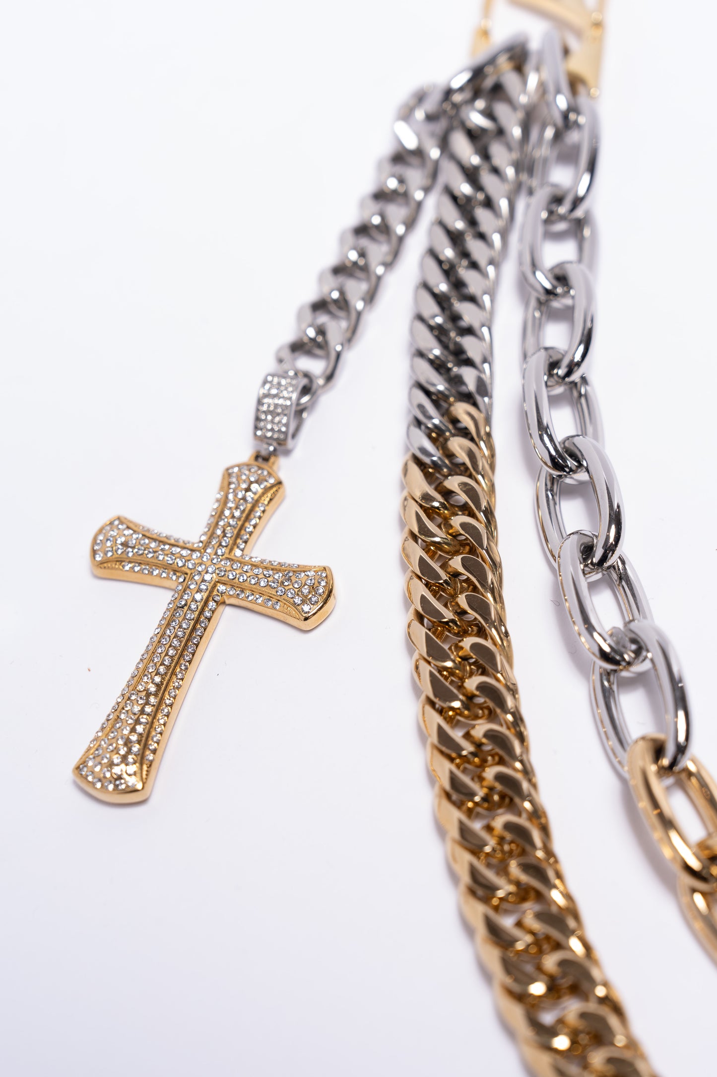 1/1 “TODO AMOR” Wallet Chain (Exclusive Gem)
