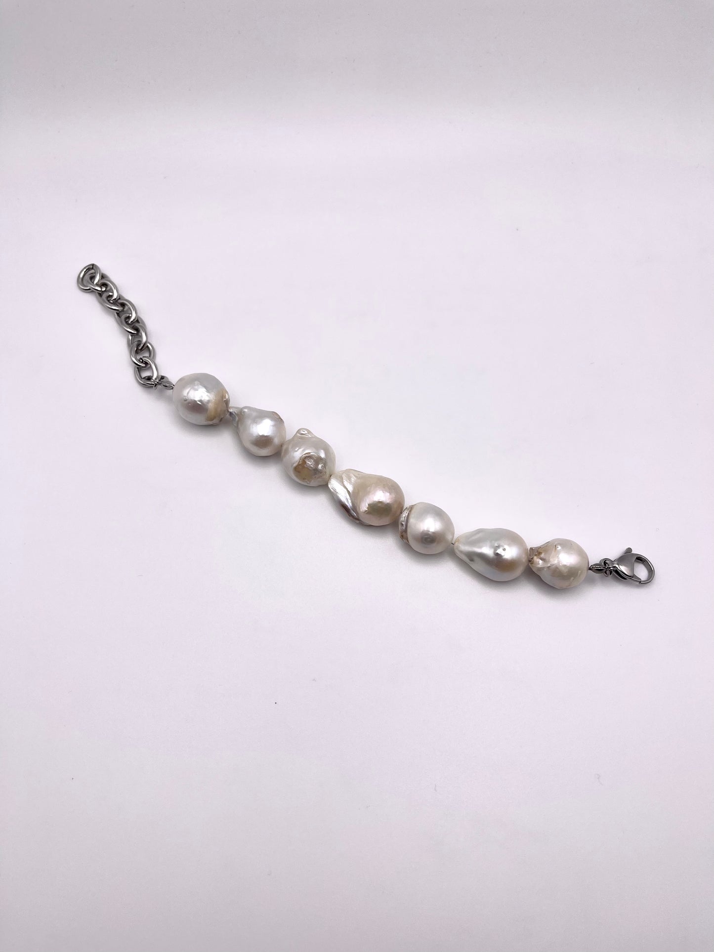 Jumbo Pearl Bracelet