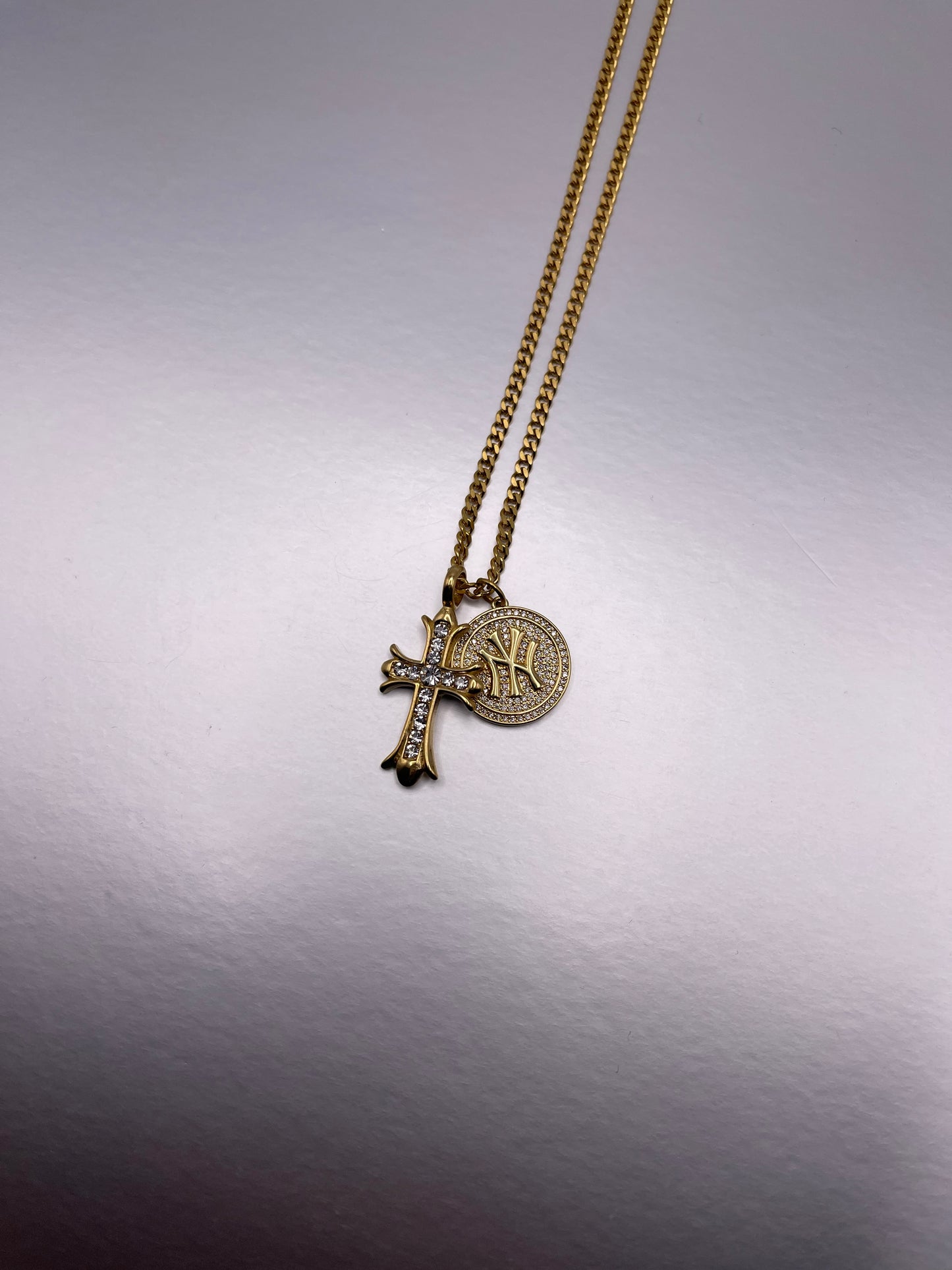 RARE NY Necklace