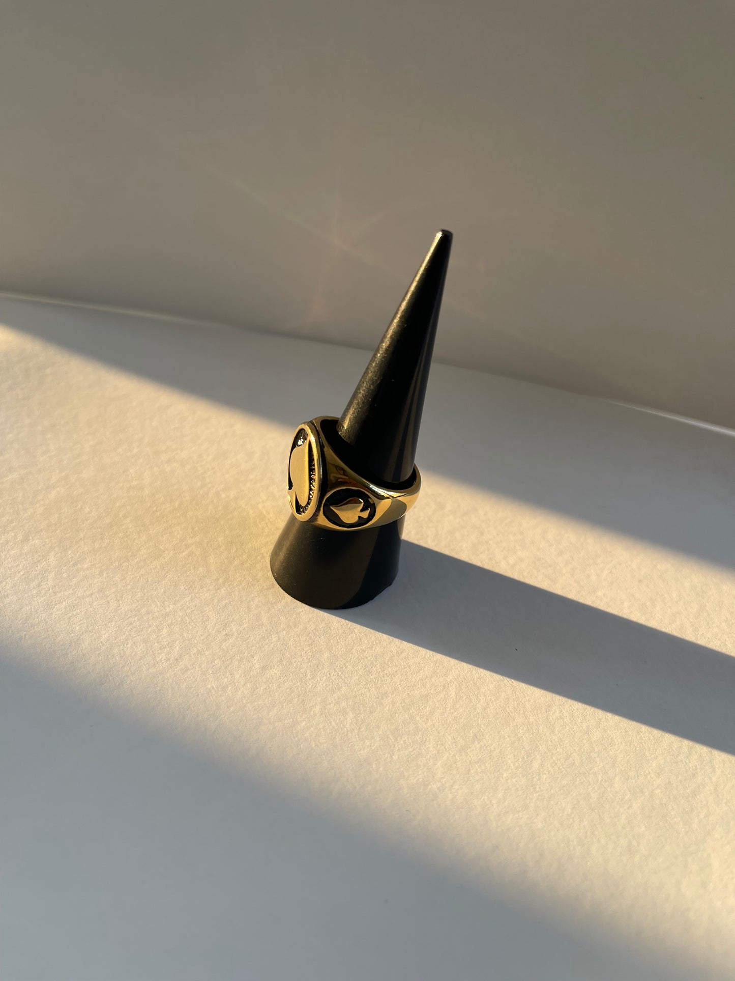 Spade Ring