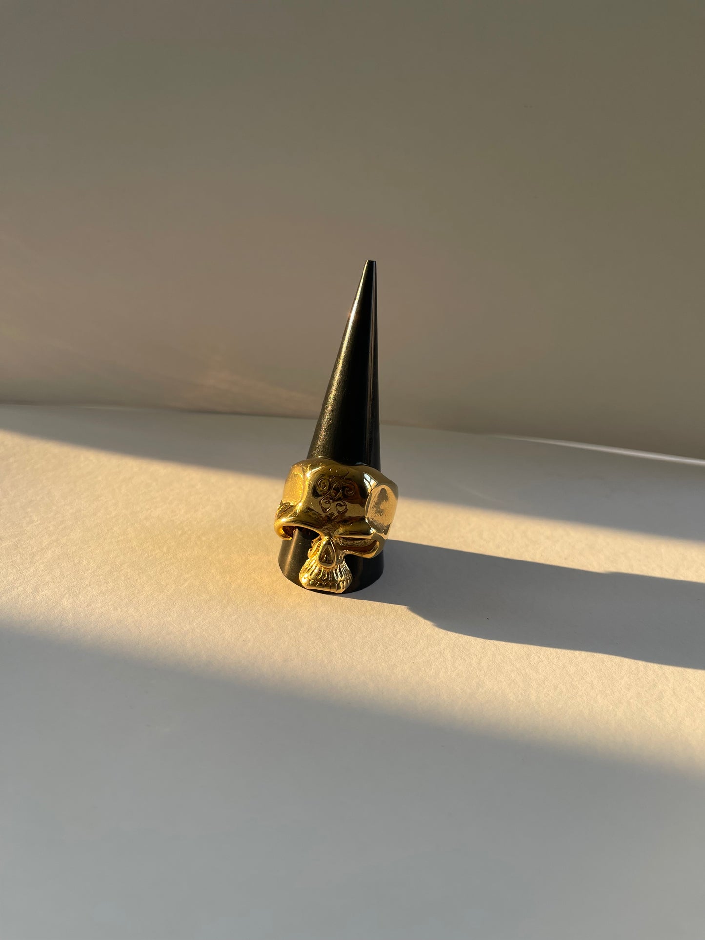 XL Gold Skull Ring